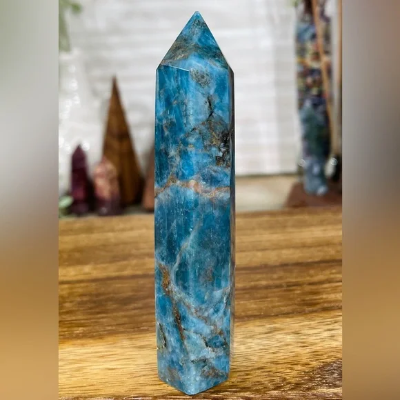 1230 Blue Apatite Crystal Tower - Picture 7 of 9